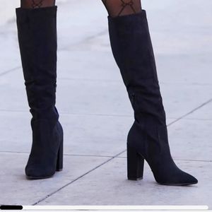 Block heel boots